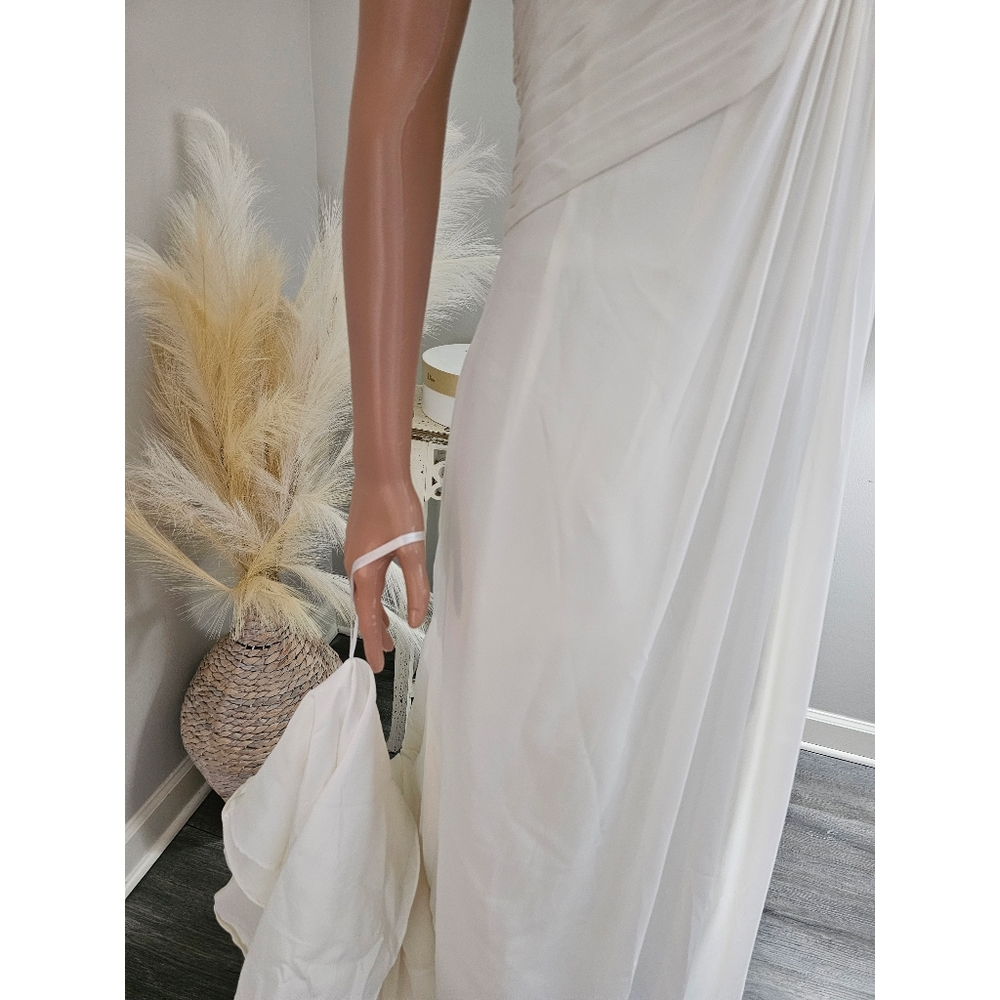Goddess Off White David's Bridal Strapless Ruched Bride Formal Gown Dress - Picture 9 of 10